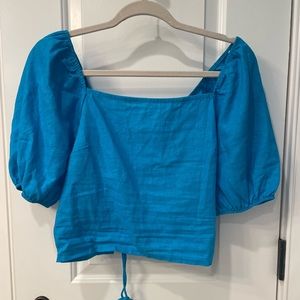 Short Puffy Sleeve Crop Top